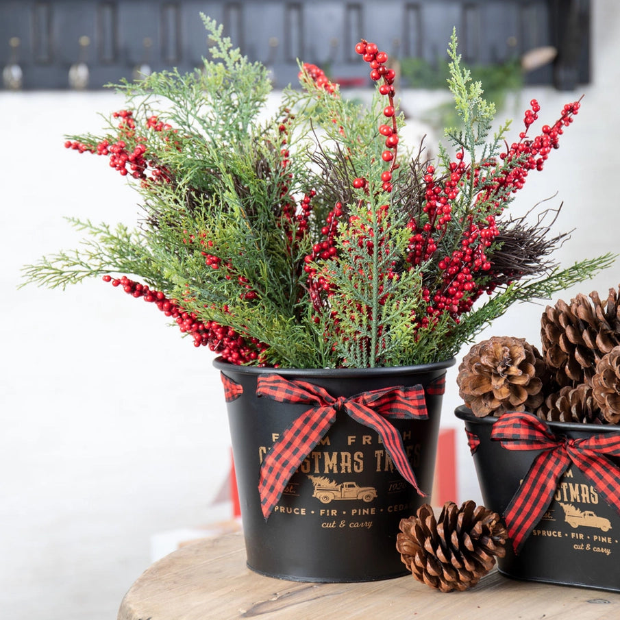 Christmas Round Tin Planter