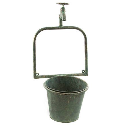 Round Metal Faucet Wall Planter